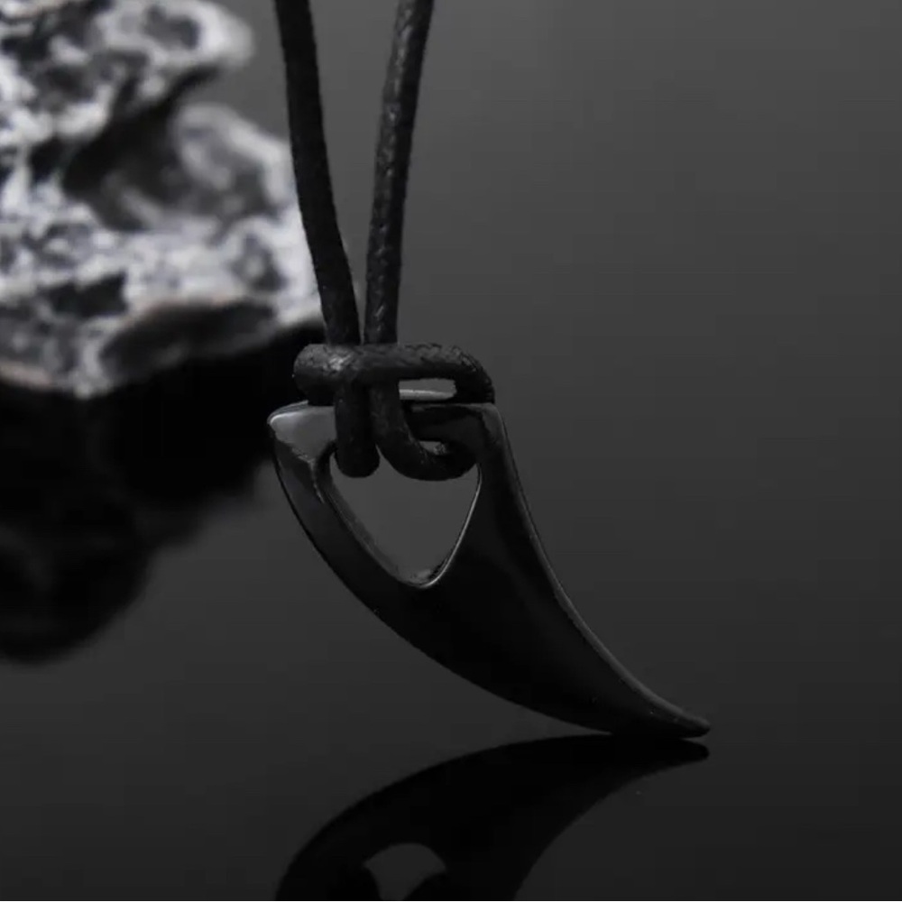 NEW Black Pendant Necklace